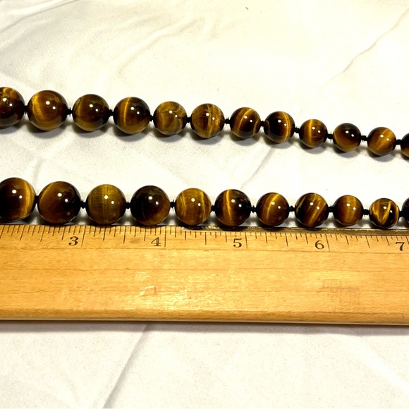 Elegant vintage Tiger’s Eye Necklace, graduated beads, signed by pjs, 14k, 18”. - Picture 6 of 10